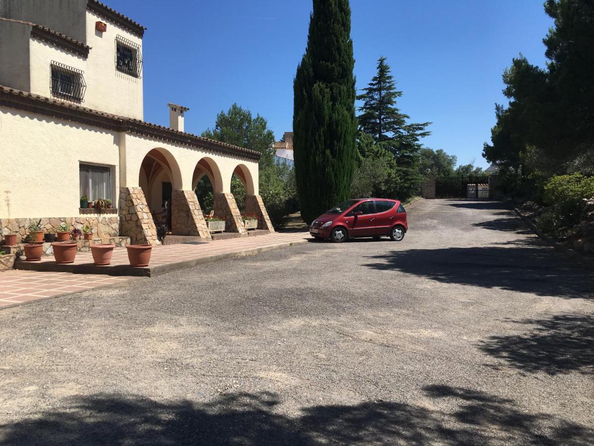 Campo La Carena Βίλα Garriguella Εξωτερικό φωτογραφία